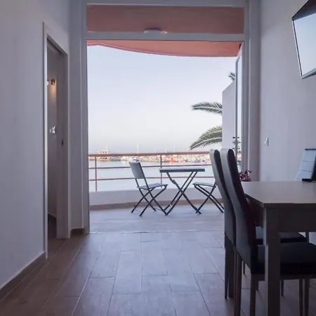 Paseo Maritimo, Cristianos Over The Sea Free Wifi